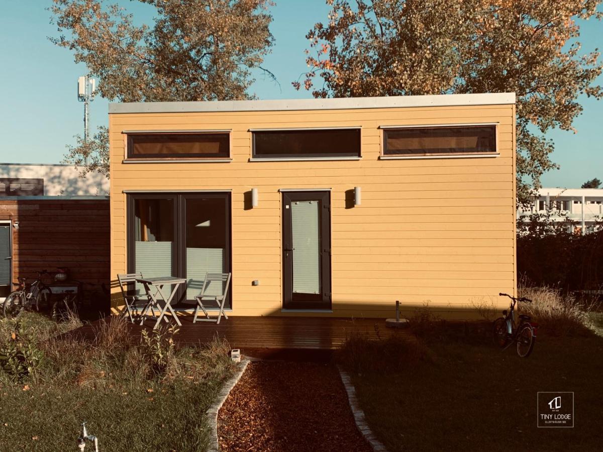 Tinylodge Am Ellertshaeuser See Stadtlauringen Exteriör bild