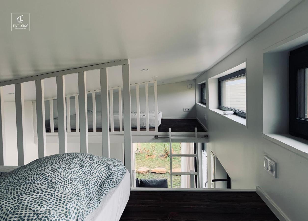 Tinylodge Am Ellertshaeuser See Stadtlauringen Exteriör bild