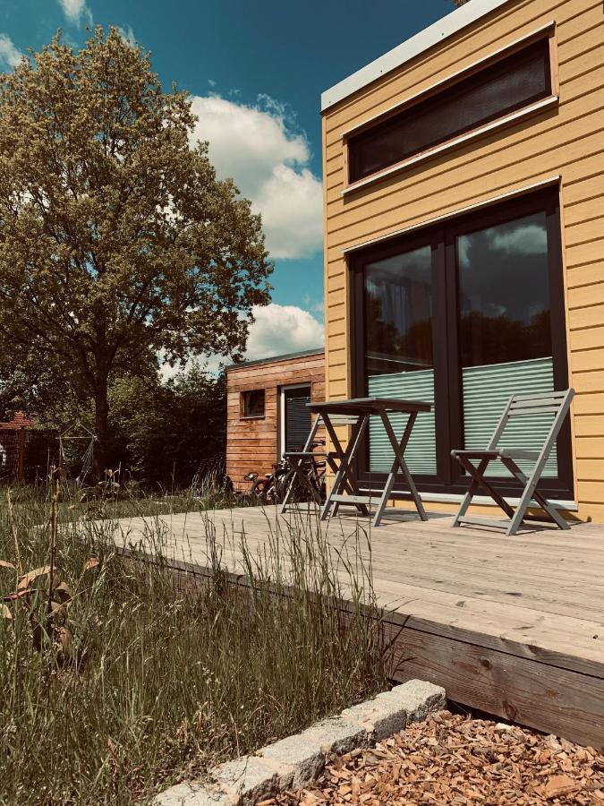 Tinylodge Am Ellertshaeuser See Stadtlauringen Exteriör bild