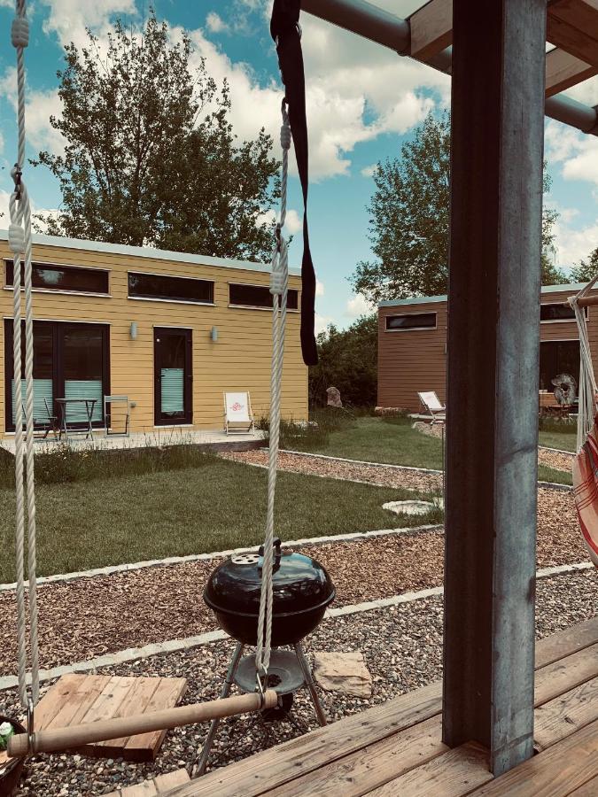 Tinylodge Am Ellertshaeuser See Stadtlauringen Exteriör bild